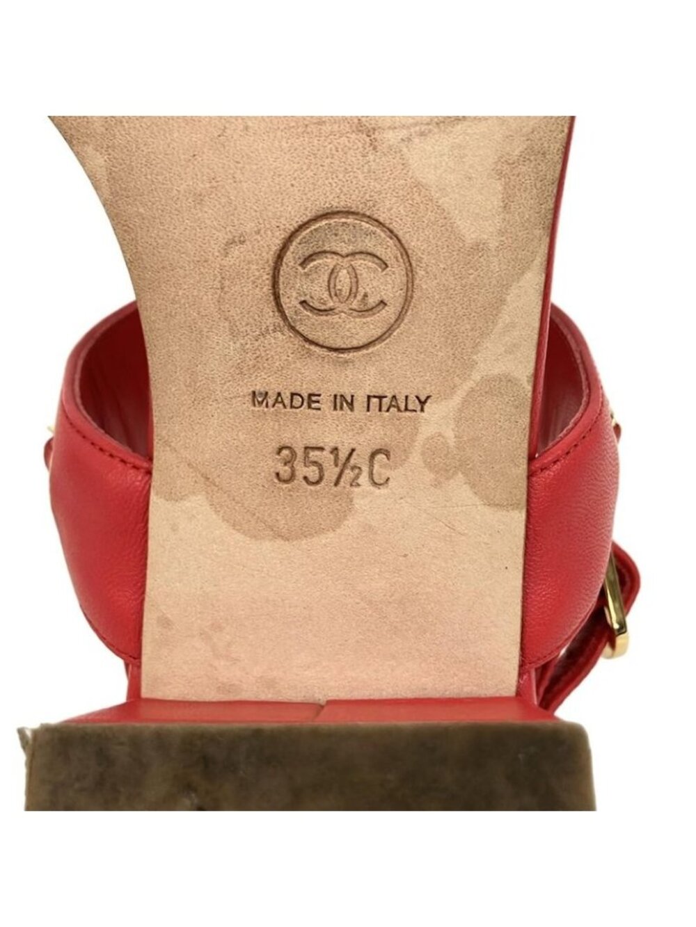 Chanel Sandals 35.5 C Red Chain Clover Gold Leather - Picture 6 of 10